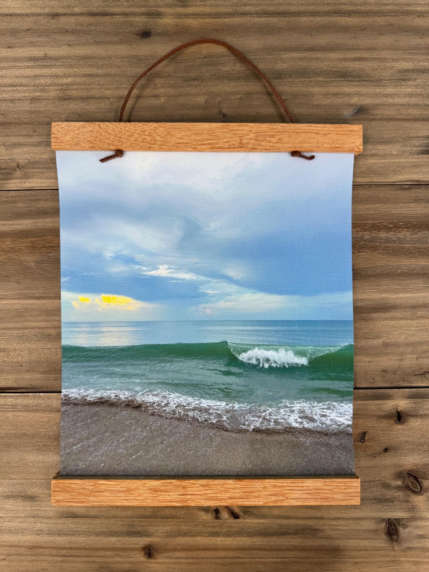 Canvas Beach Photo w/ Wooden Magnetic Frame