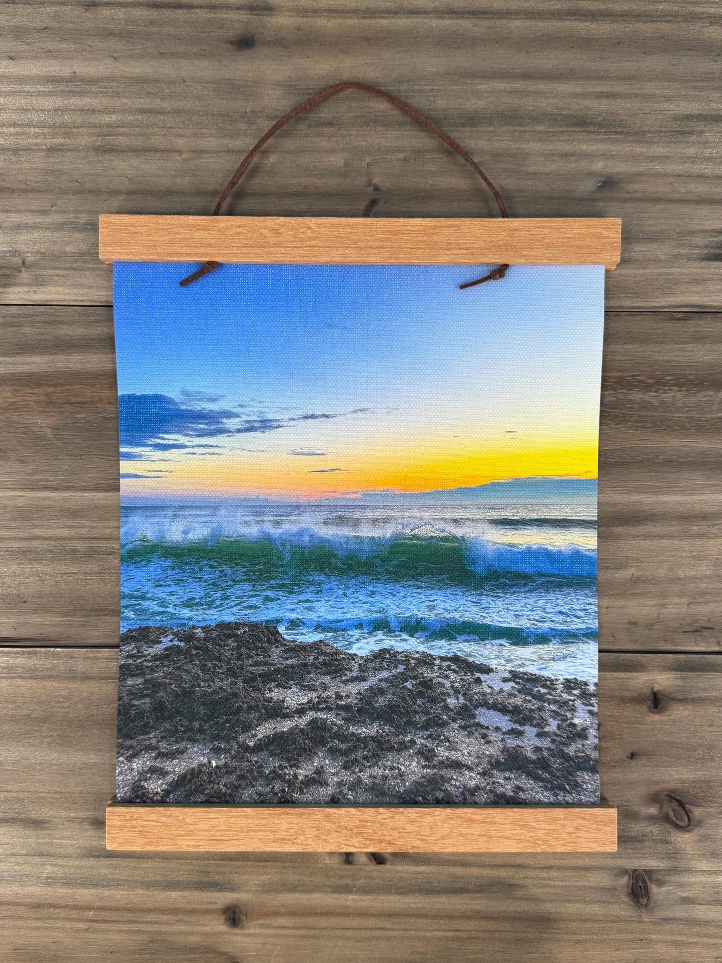 Canvas Beach Photo w/ Wooden Magnetic Frame